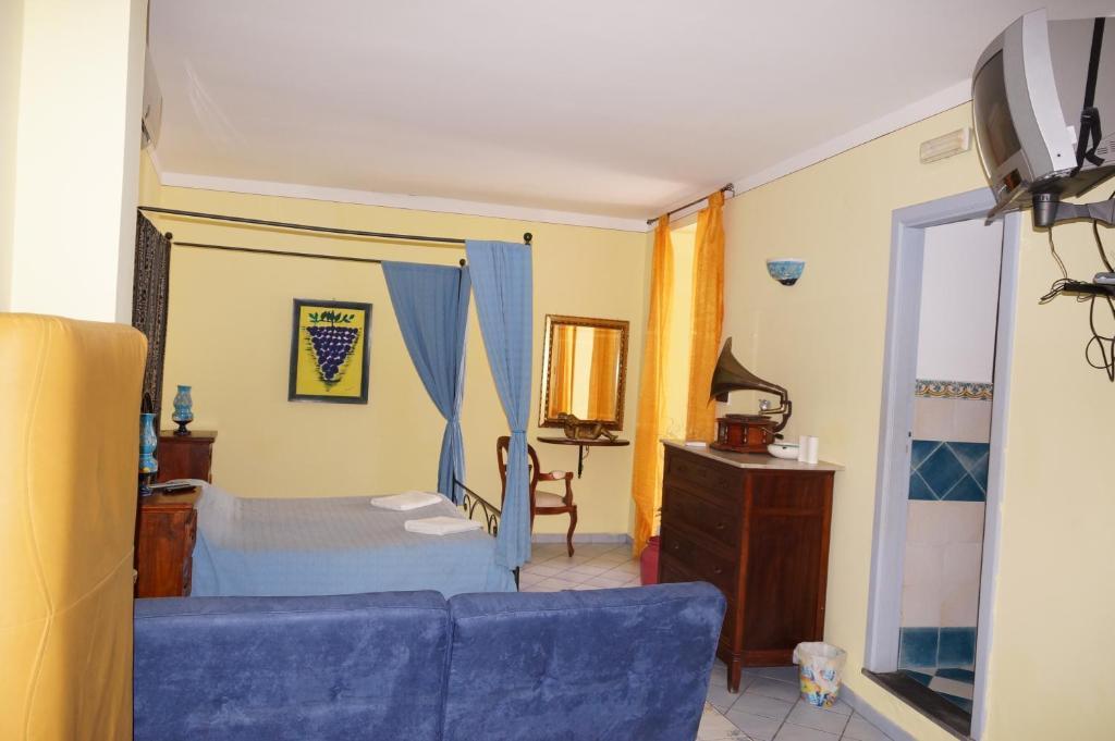 Casa Matarazzo Hotel Lipari  Room photo
